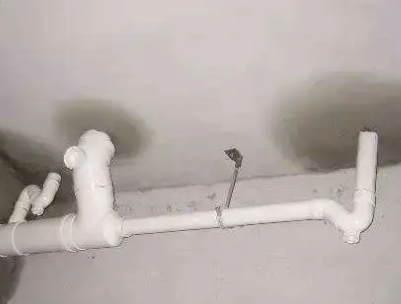 绥滨卫生间测漏水的几种情景